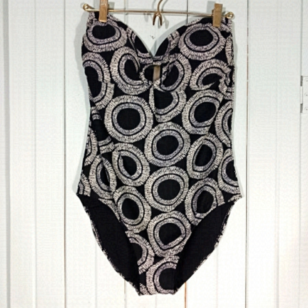 QUINTSOUL tribal Sun strapless one piece swimsuit